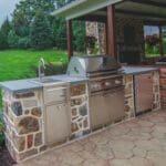 outdoor kitchen