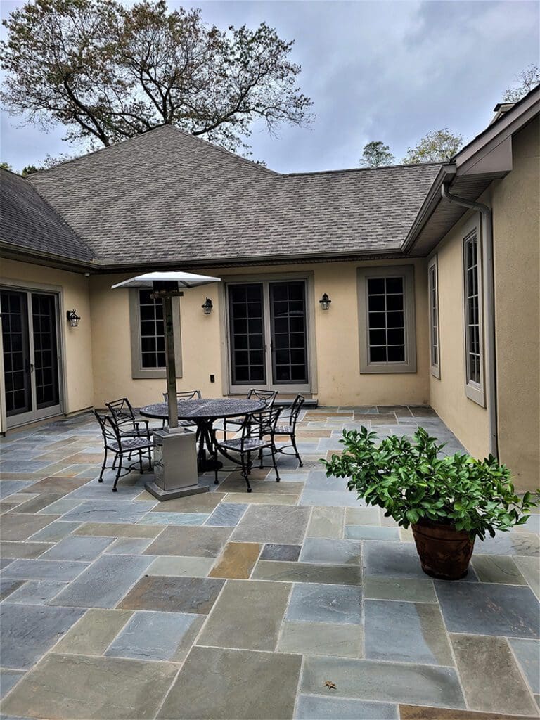 Backyard patio with dining set